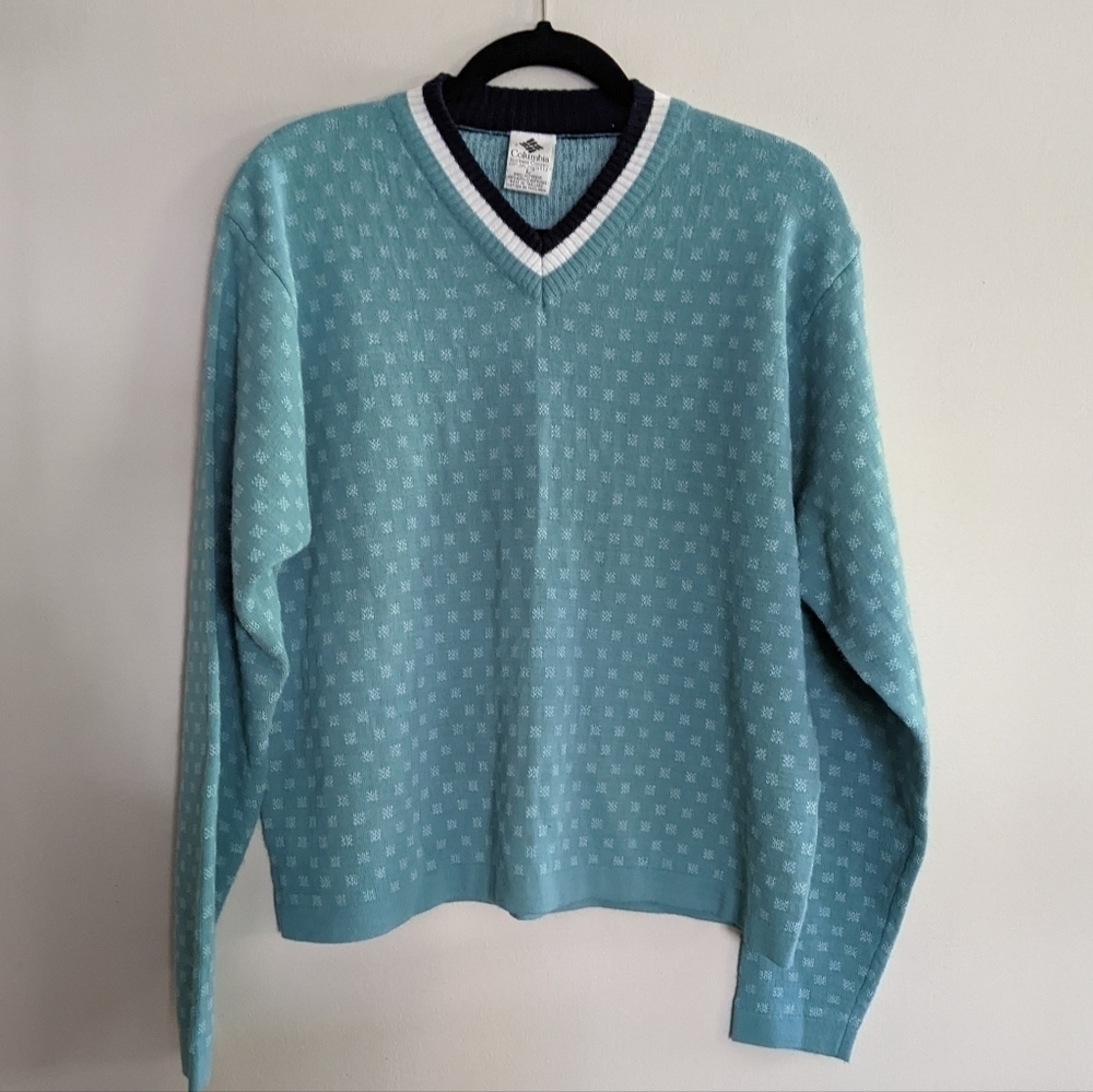 Vintage Columbia Sportswear Woman's V-neck Light Blue Retro Sweater Tennis Large